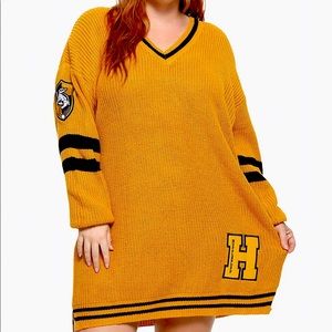 Her universe Hufflepuff sweater dress